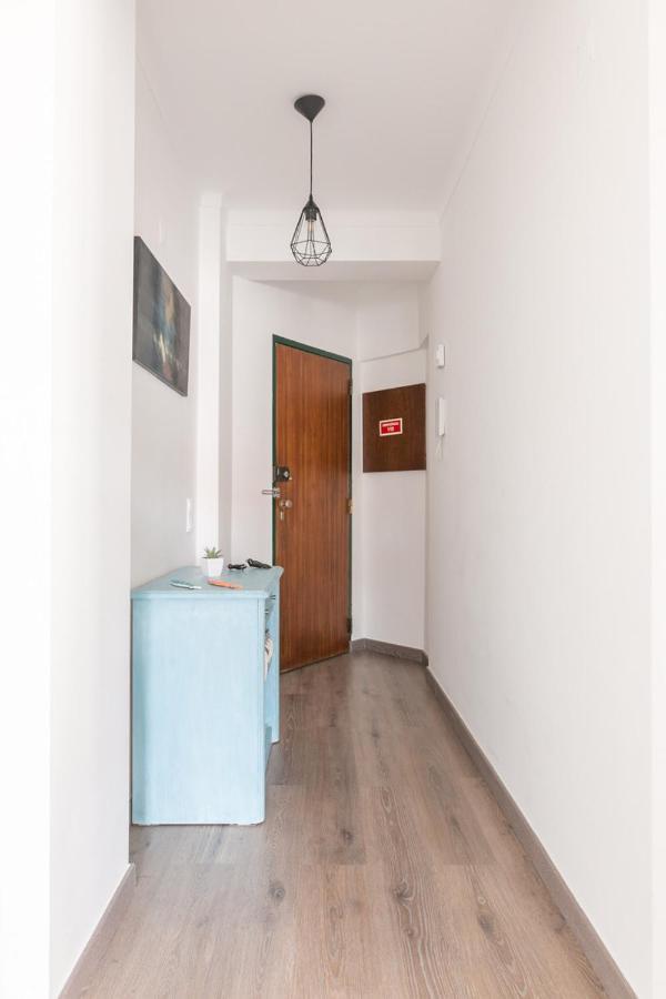 1 Bedroom Beach Apartment With Balcony 2 Min Walk To The Beach! Costa da Caparica Exterior photo